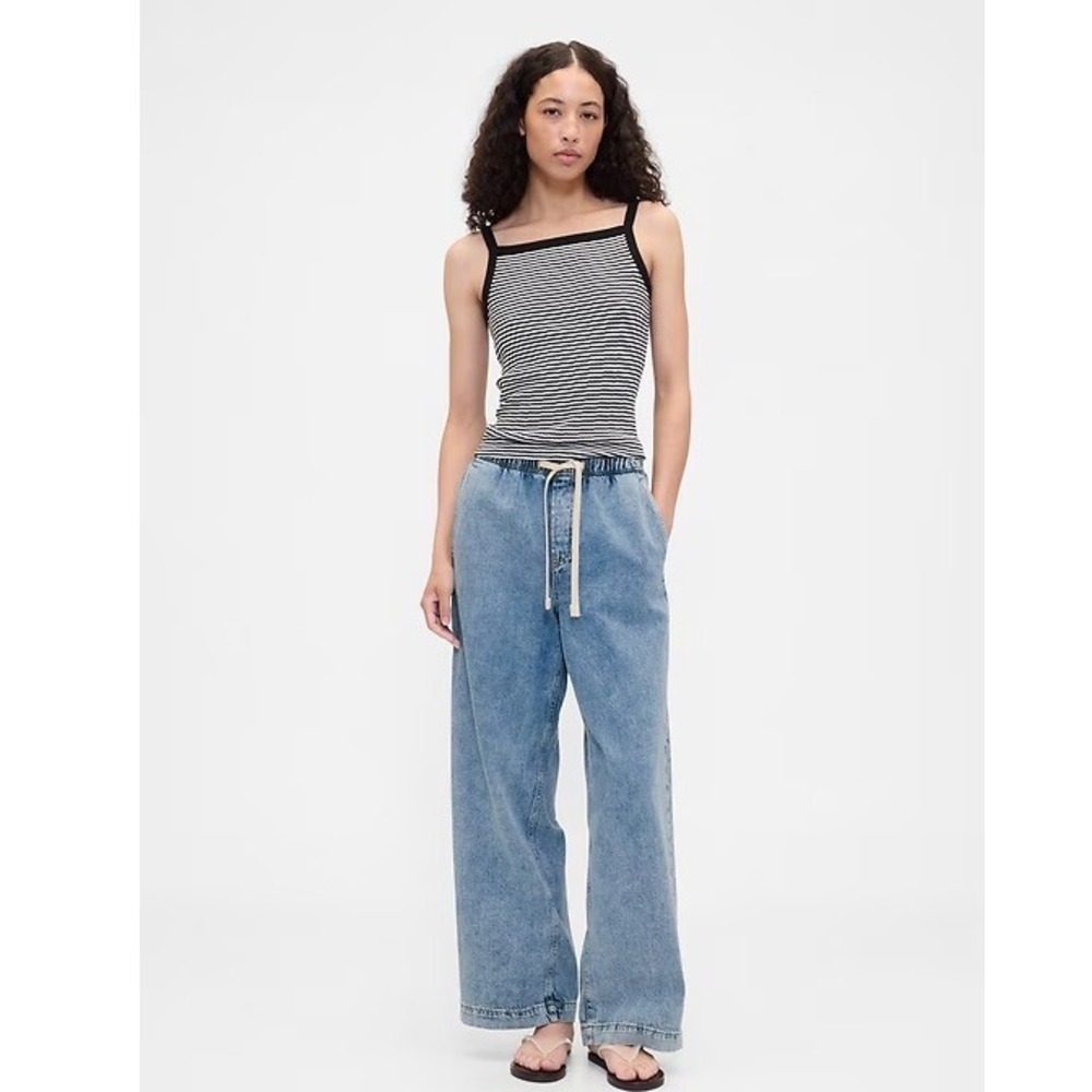 Gap Women's High Rise Wide Leg Pull On Denim Jeans Light Wash Blue Elastic Waist